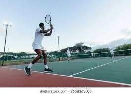 铃木一朗在对阵运动家时展示“雷射肩”传球，将跑者触杀在三垒